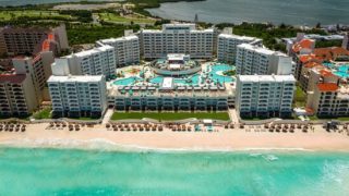 all inclusive resorts in Cancun